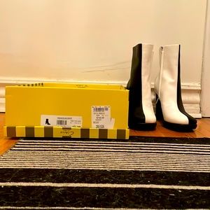 Sale!! Never worn! Brand new, black & white Sam Edelman ankle boots.